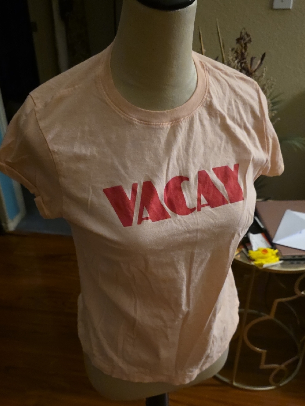 Universal Thread Pink Crew Neck Tee with Logo Print